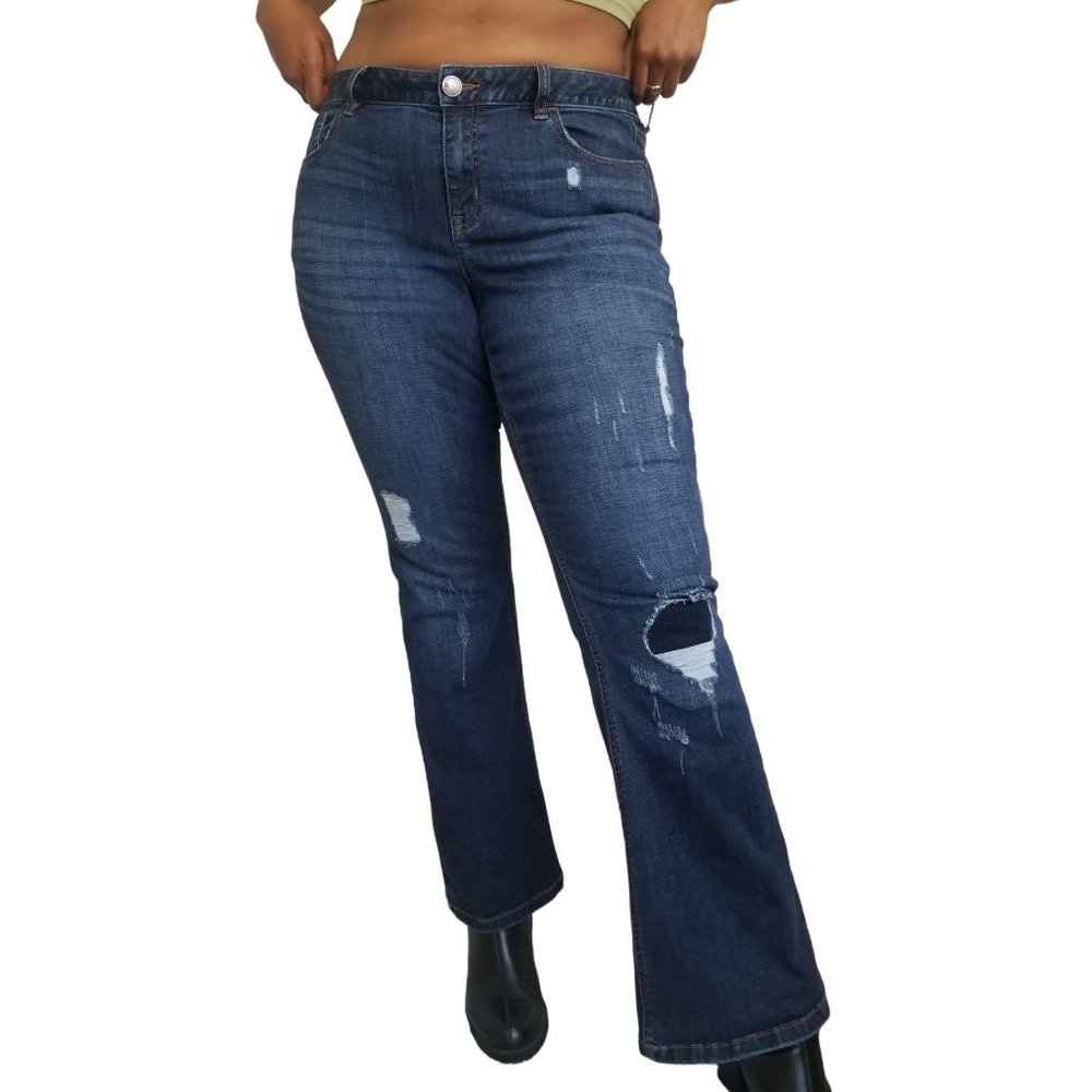Lane Bryant Women's 16 Low Rise Boot Cut Distressed Denim Jeans Stretchy Casual
